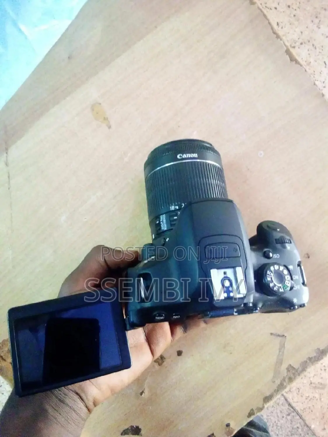 CANON EOS 700D Pro. Camera.