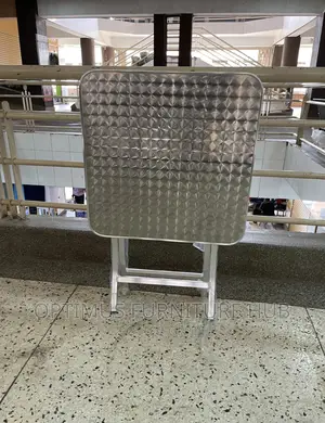 Aluminium Table (Medium)