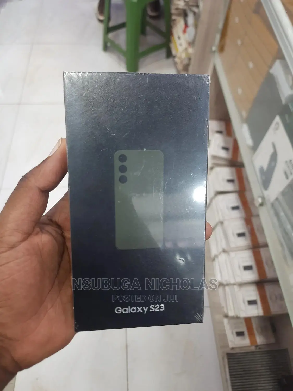 New Samsung Galaxy S23 256 GB Green