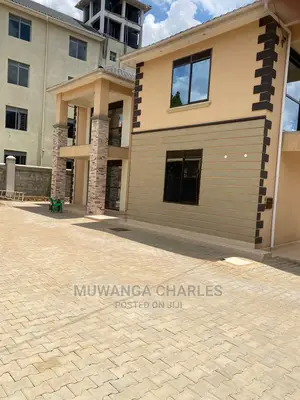 5bdrm Duplex in Fs Properties Ltd, Central Division for Sale