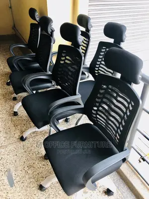 Brand New Office Chairs With Headrest