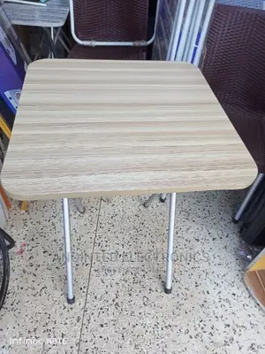 Foldable Reading Table