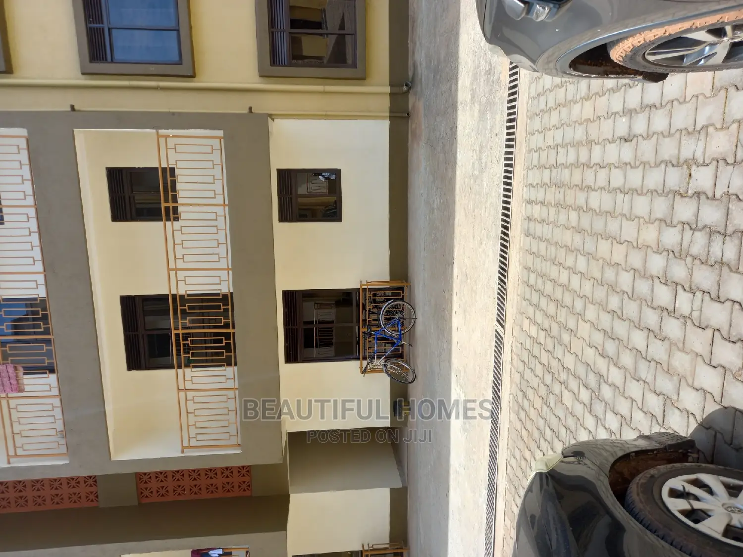 Furnished 3bdrm Apartment in Kisaasi, Nakawa for Sale