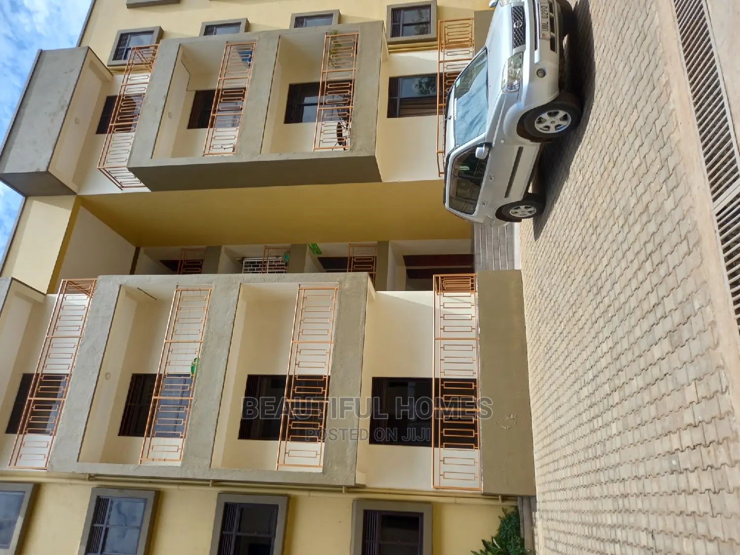 Furnished 3bdrm Apartment in Kisaasi, Nakawa for Sale