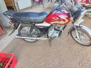 TVS HLX 125 2014 Purple