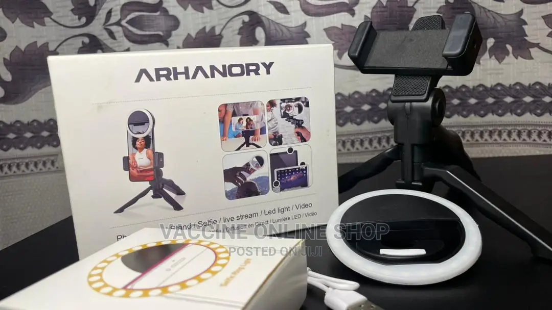 Phone Stand WTH Ring Light
