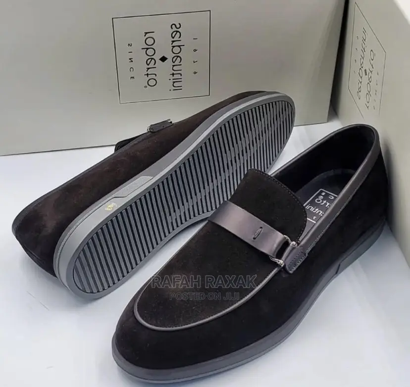 Original Roberto Serpentini Roofers