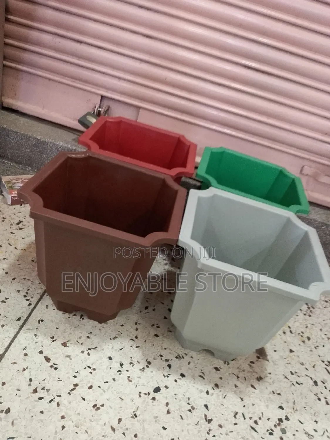 Plastic Flower Pots