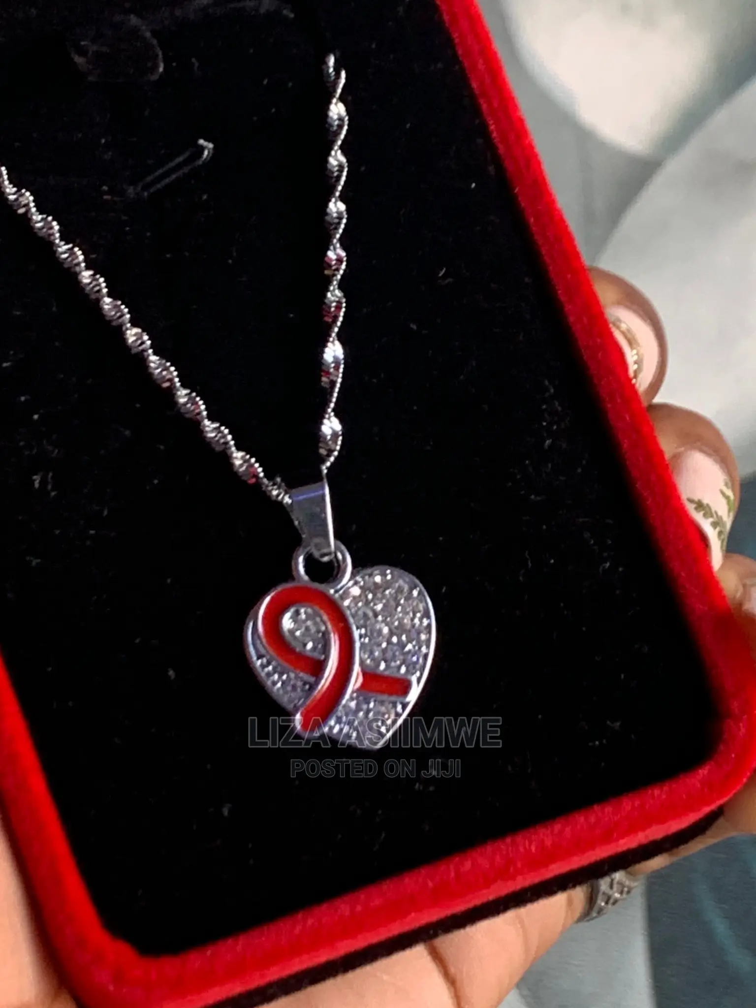 Classy and Beautiful Lady’S Necklaces Available