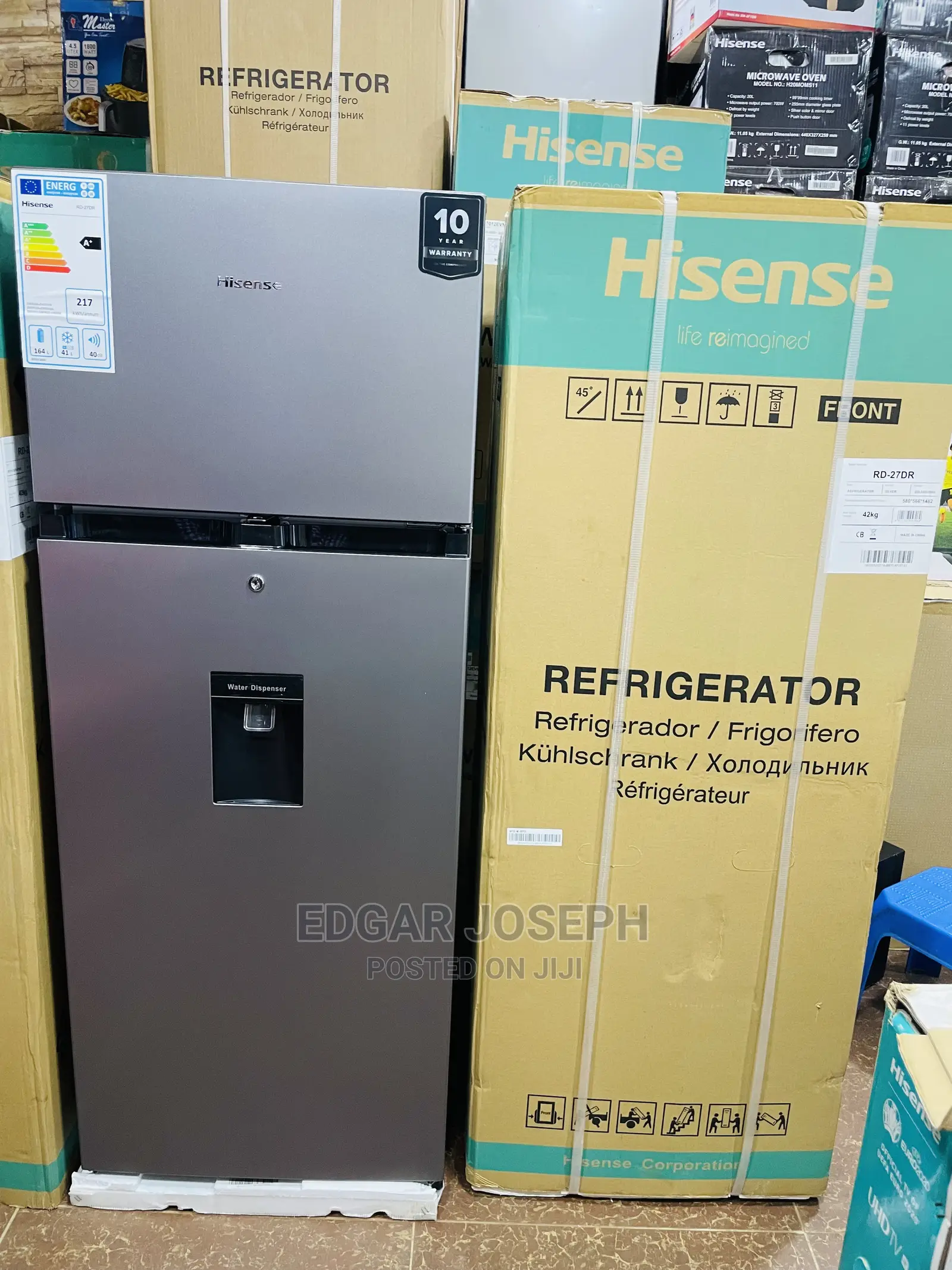 Hisense 270L Refrigerator With Dispenser