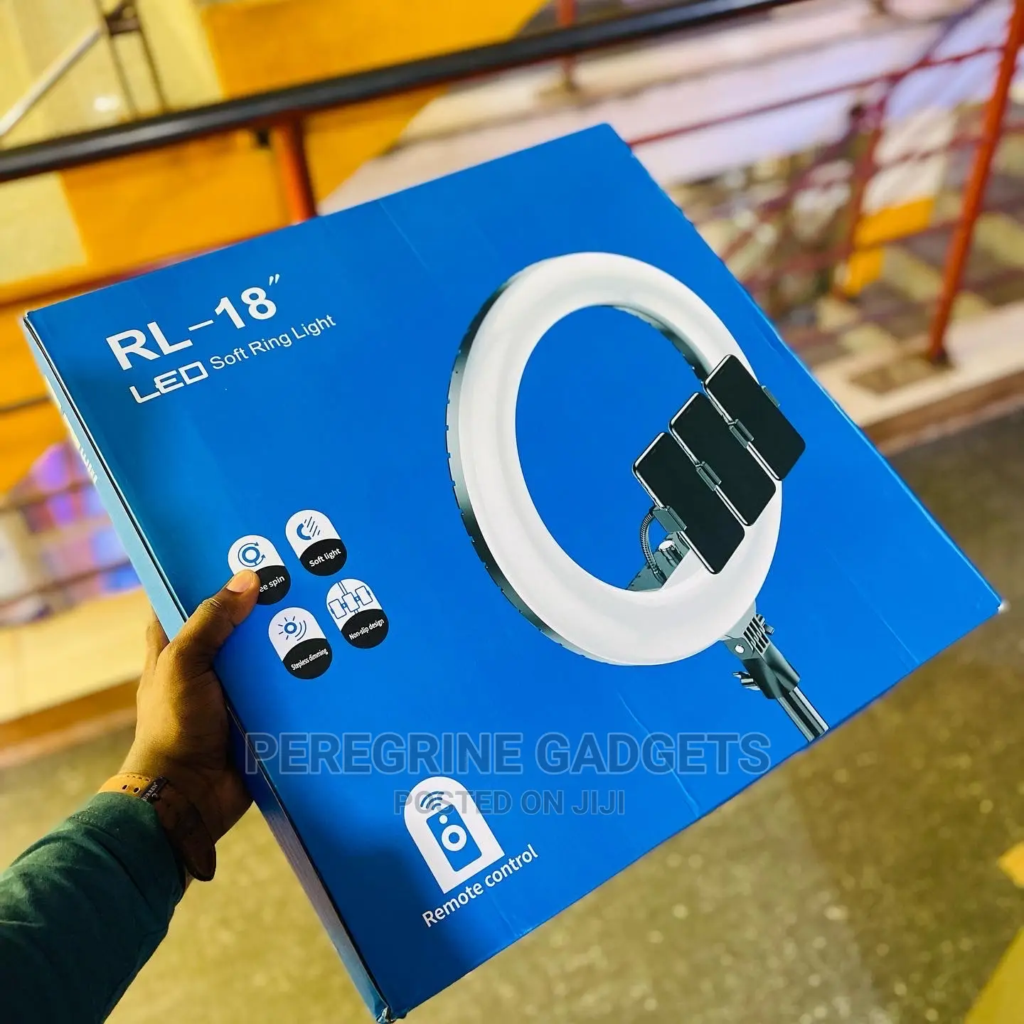 Rl-18 LED 18inch Soft Ring Light With a Remote Control