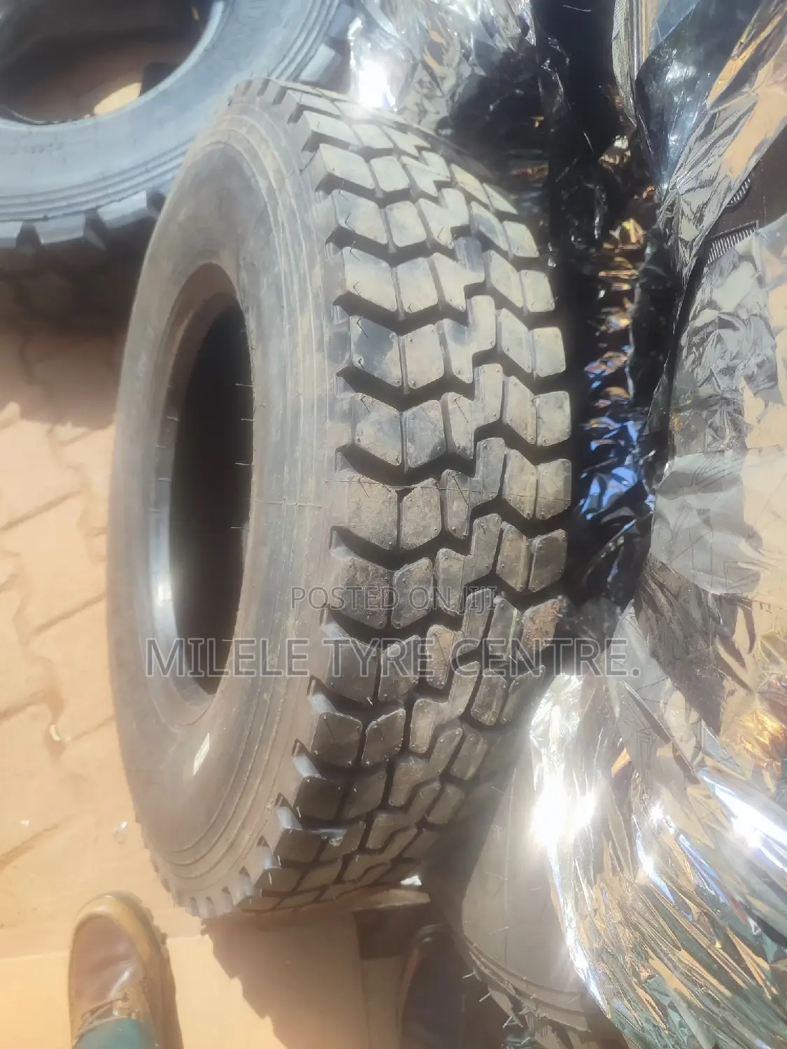 9.5R17.5 Petromax