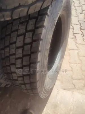 215/75r17.5 Roadx