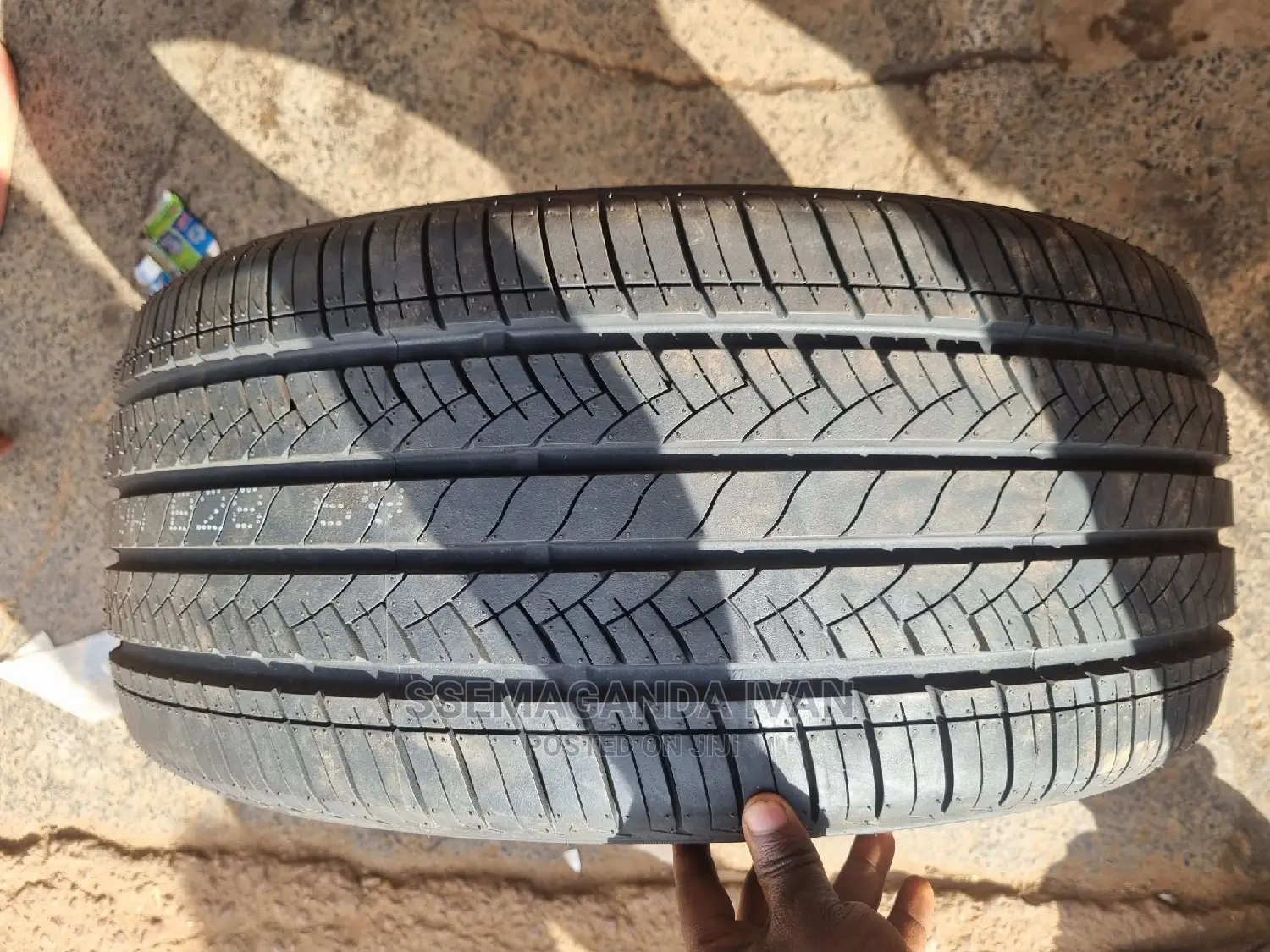 255/40r19 Brand New Tires