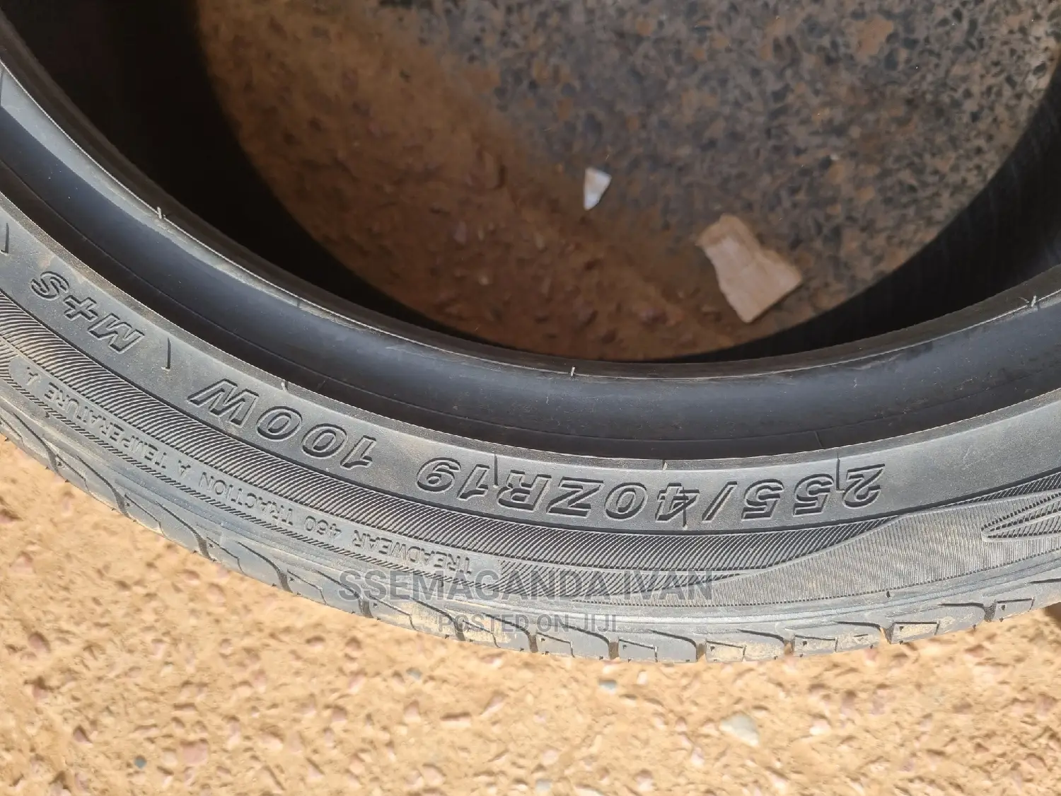 255/40r19 Brand New Tires
