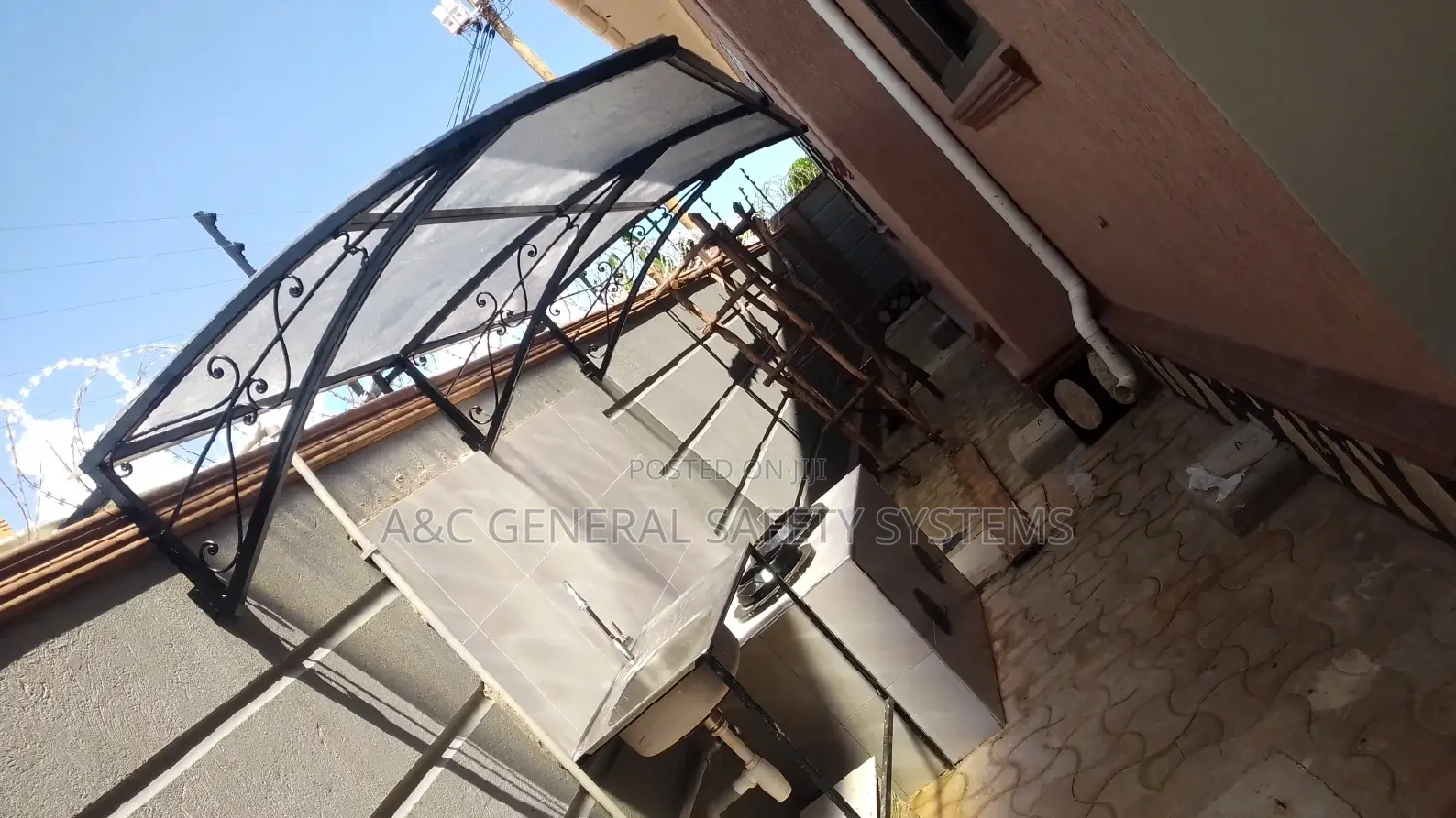 Window/Door Sail Shade Fiber Glass Robust Weather Resistant