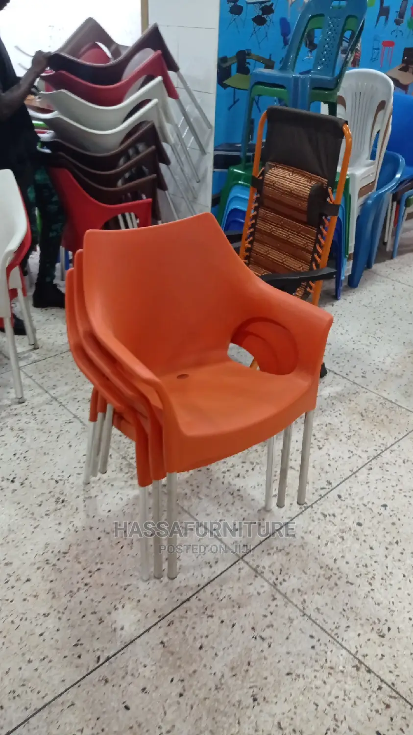 Plastic Nile Chair