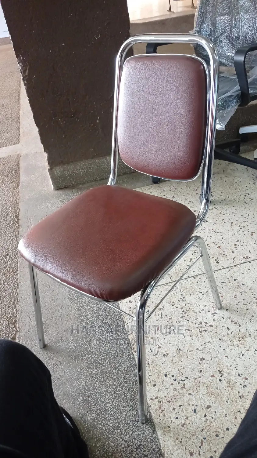 Leather Saloon Chair Brand New