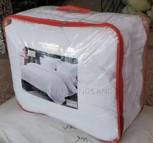 Duvet Cover With Four Pieces