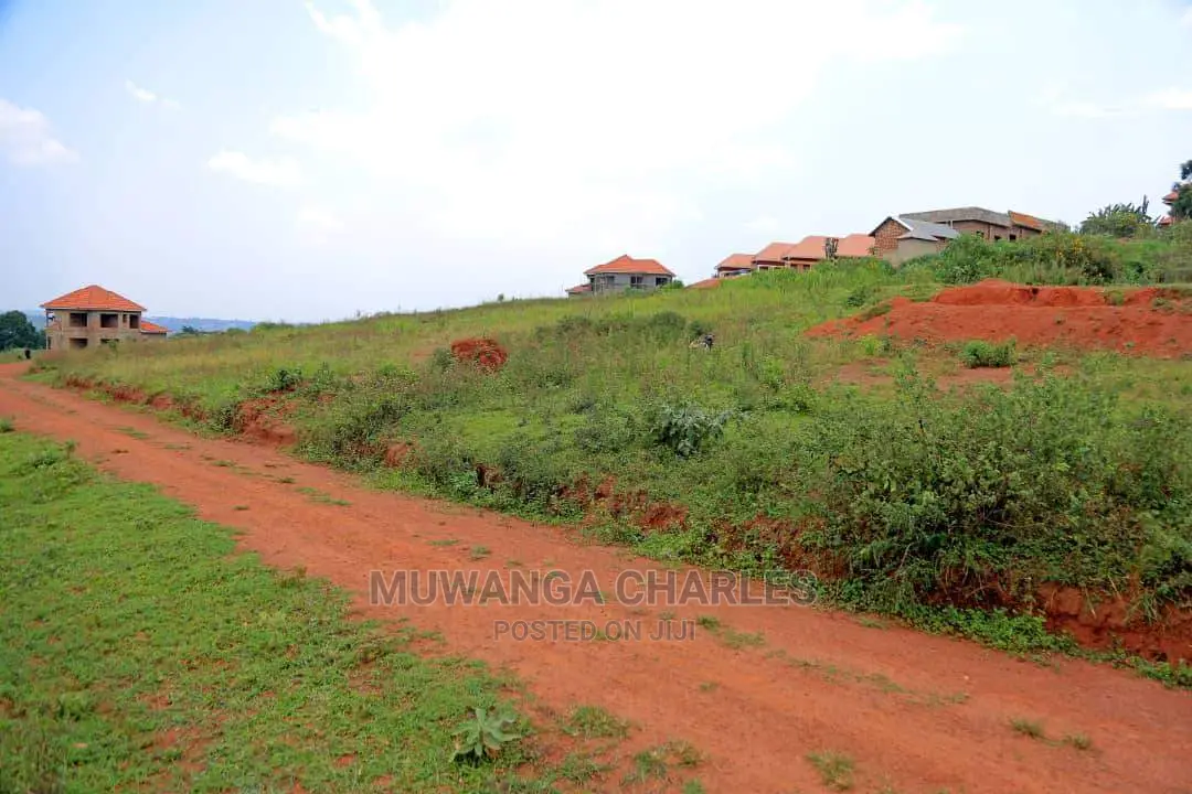 Plot's Available for Sale at Kira Kitukutwe