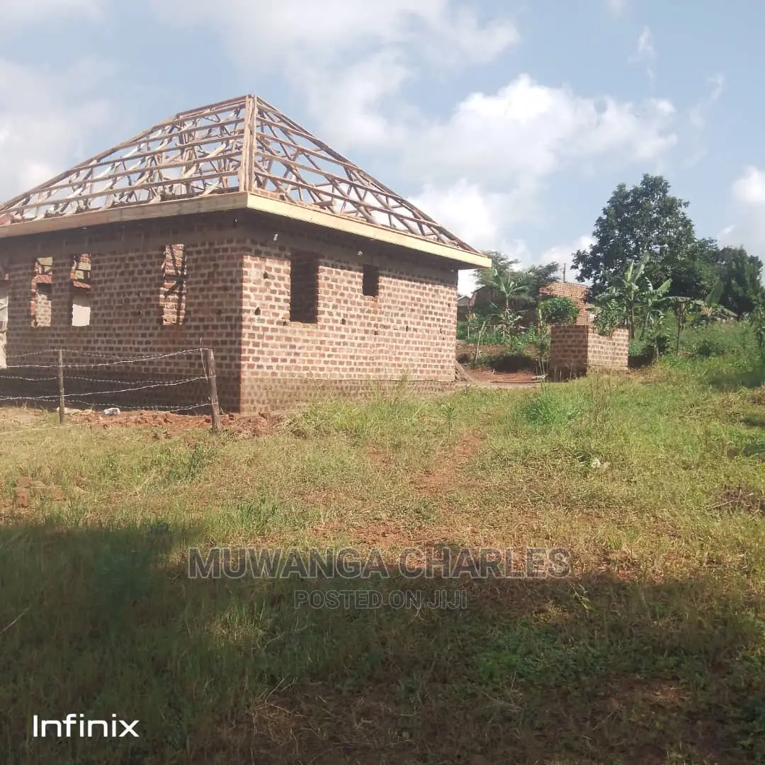 12decimals Plot Available for Sale at Gayaza