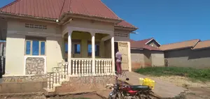 2bdrm House in Gangu Busabaala Rd, Central Division for sale