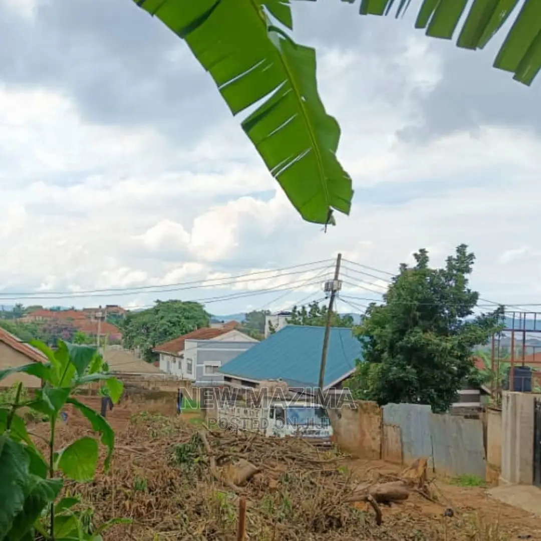 Very Beautiful Fancy Plot on Quicksale in Heart of Muyenga