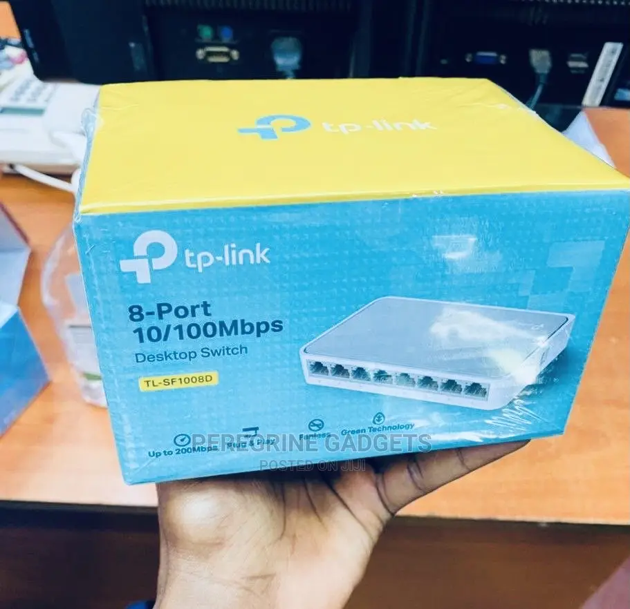 Tl-Sf1008d 8-Port 10/100mbps to 200 Desktop Switch