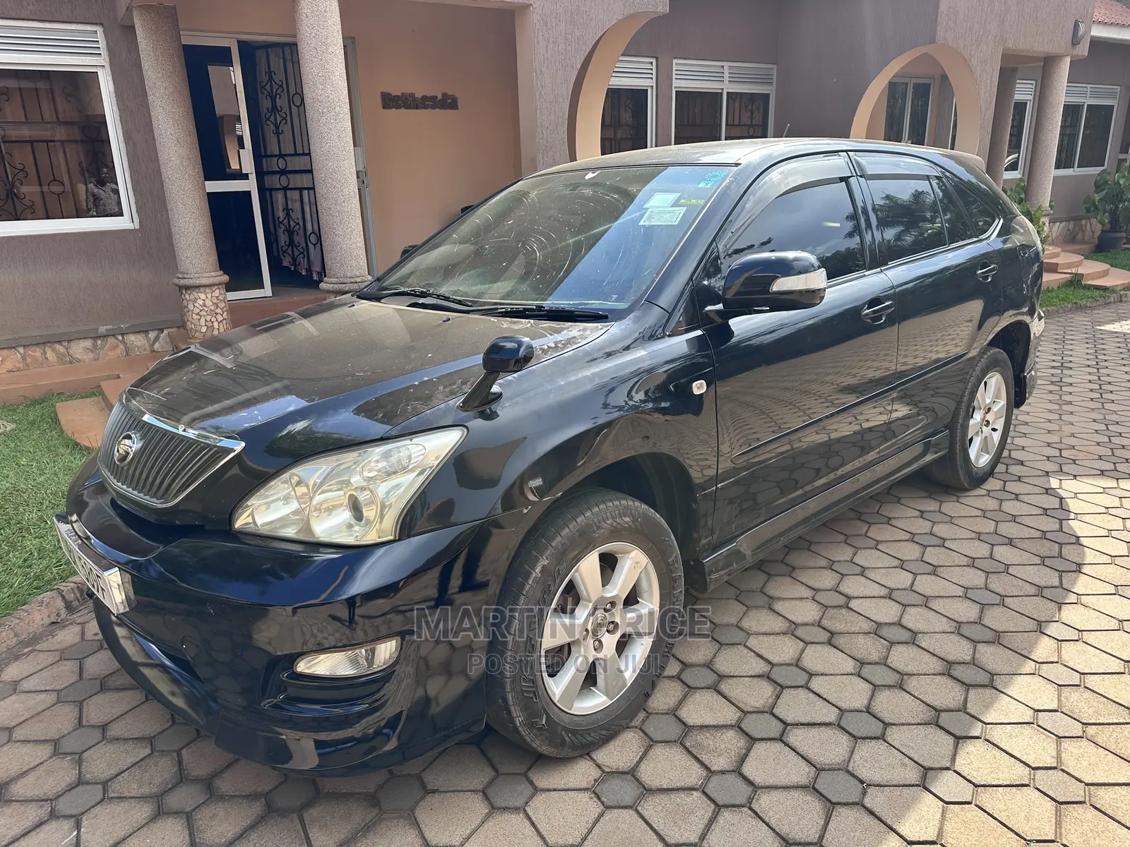 Toyota Harrier Available for Hire