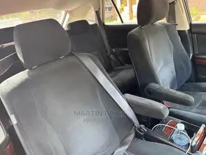 Toyota Harrier Available for Hire