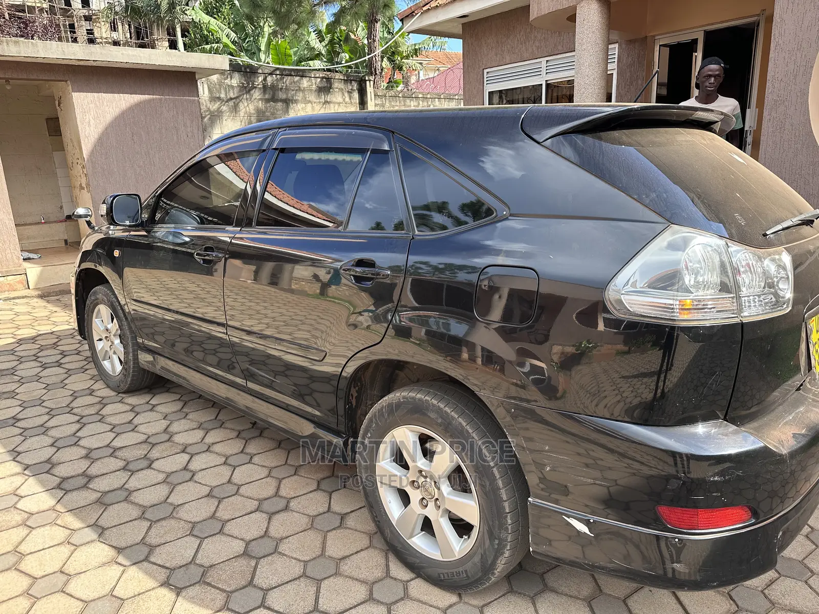 Toyota Harrier Available for Hire