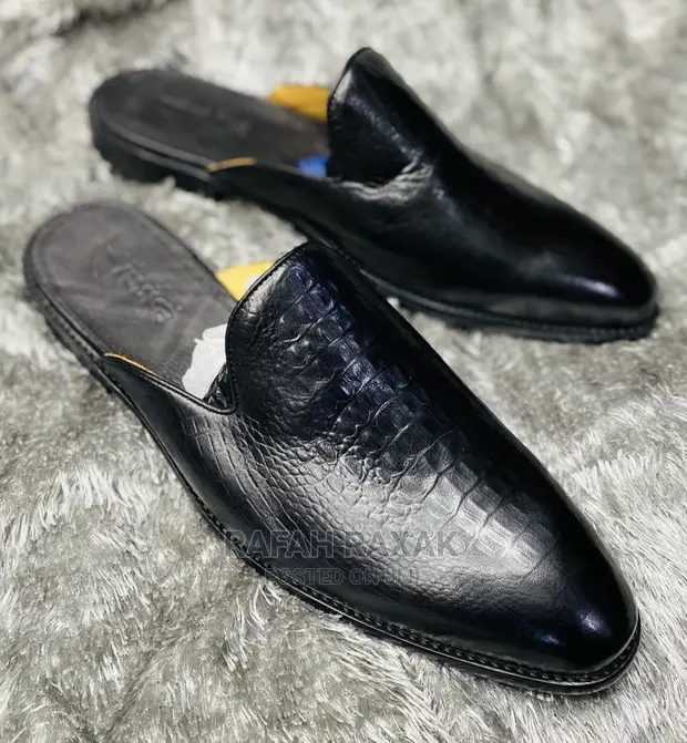 Original Black Leather Clarks Mules Half Shoes in Central Division