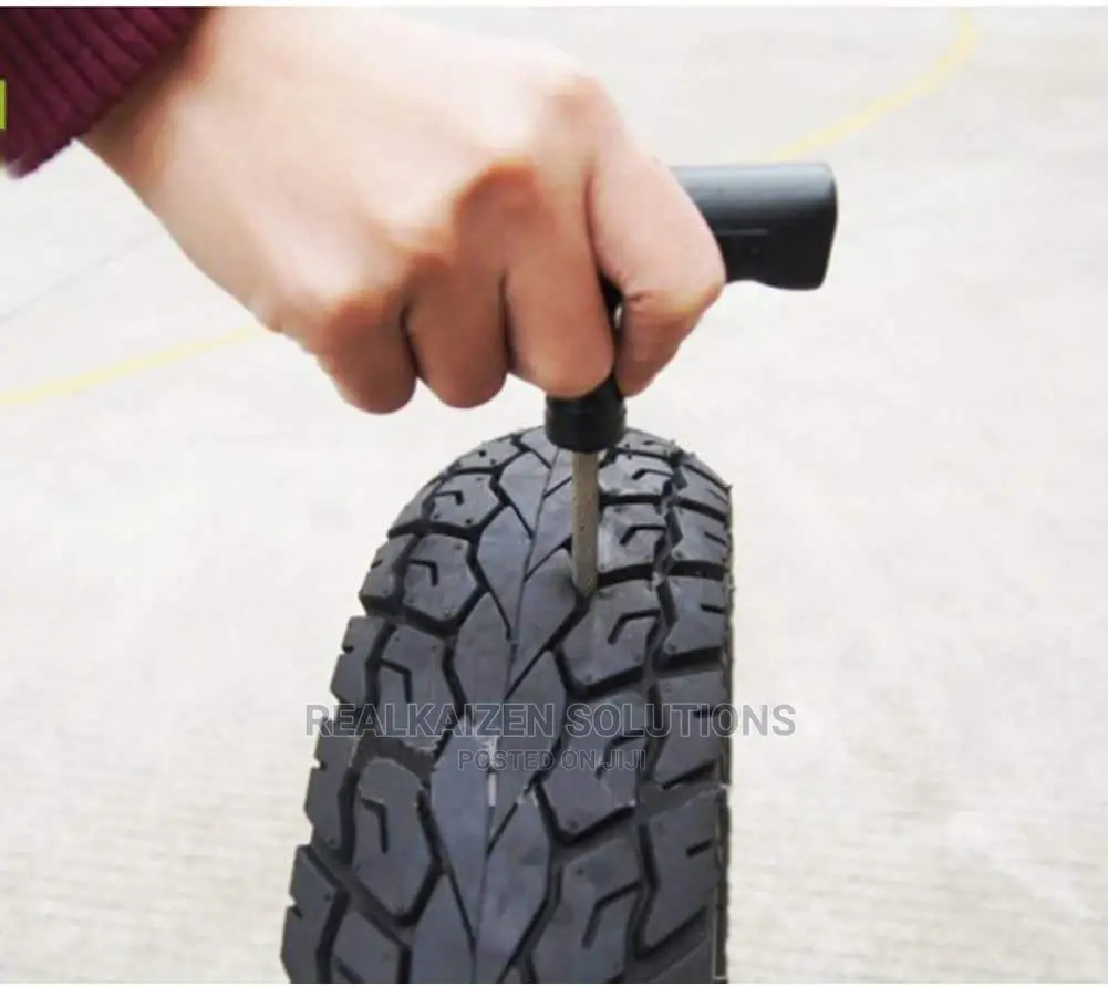 ROADSTER 6pc Tubeless Auto Car Bike Tubeless Tyre Repair Kit