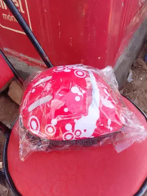 Helmet Twelve