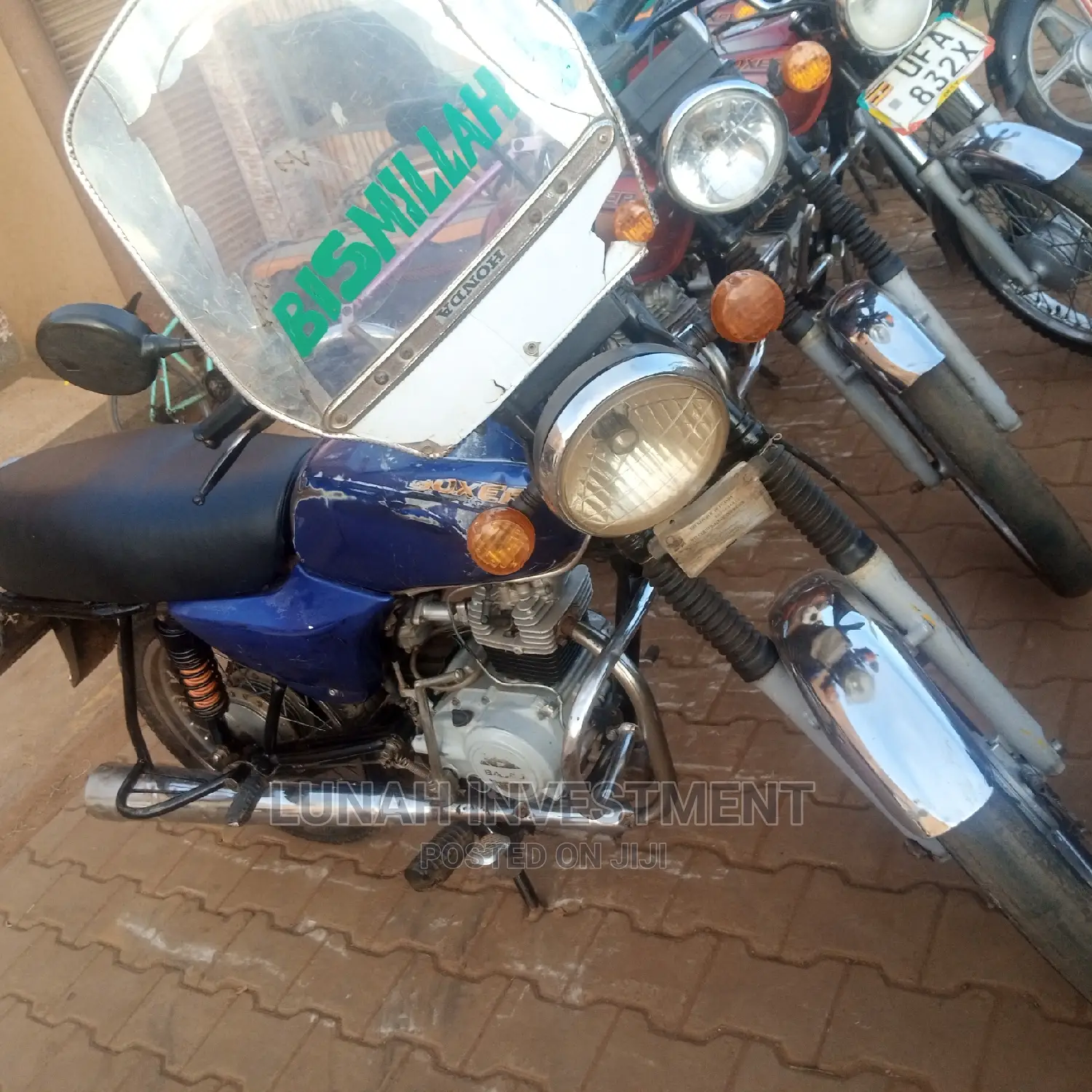 Bajaj Boxer 100 2020 Blue