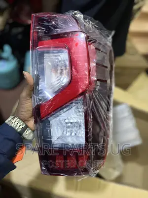 Nissan Navara 2020 Onwards Taillight
