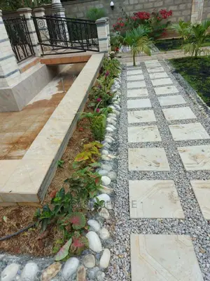 Excellent Paver Laying Walk Ways Compound Designing.