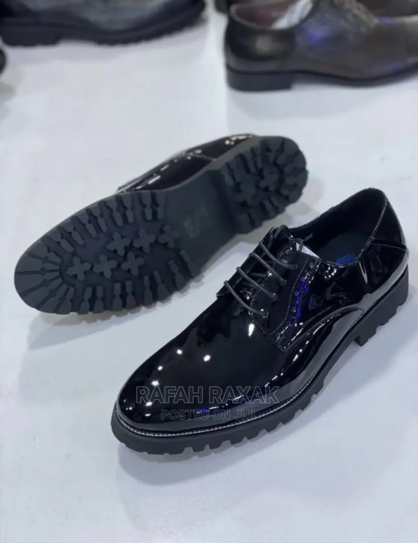 Original Clarks Shinny Gentles