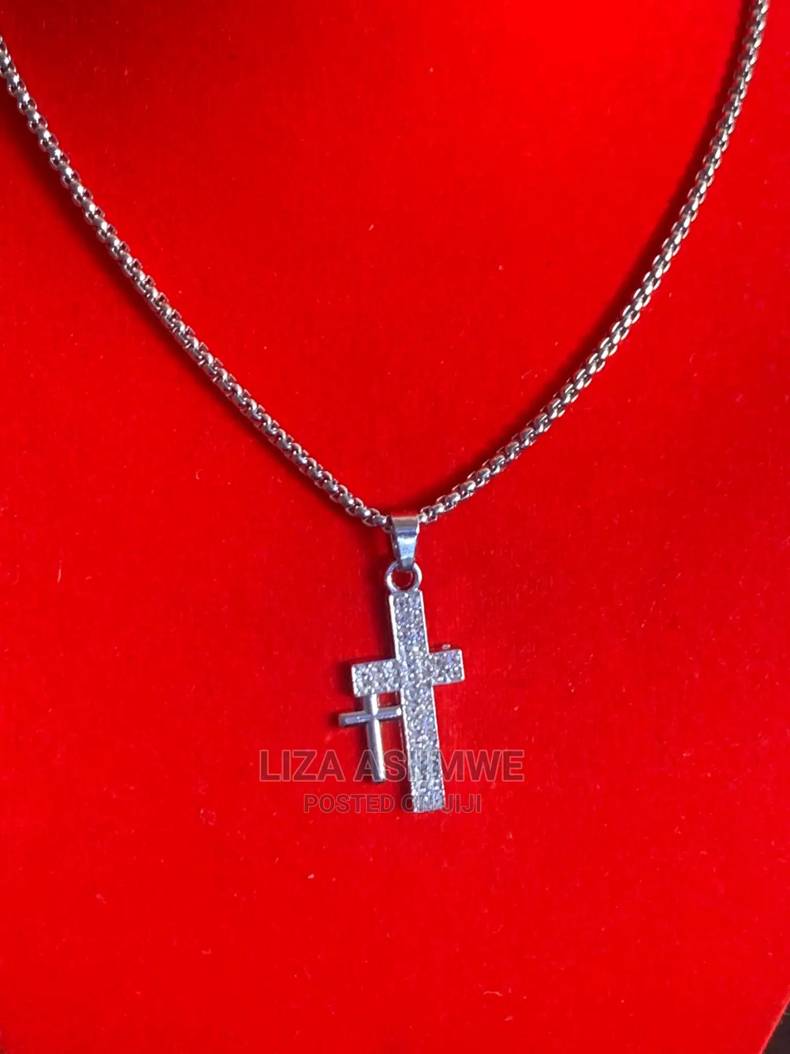 Men’S Simple Necklaces Available
