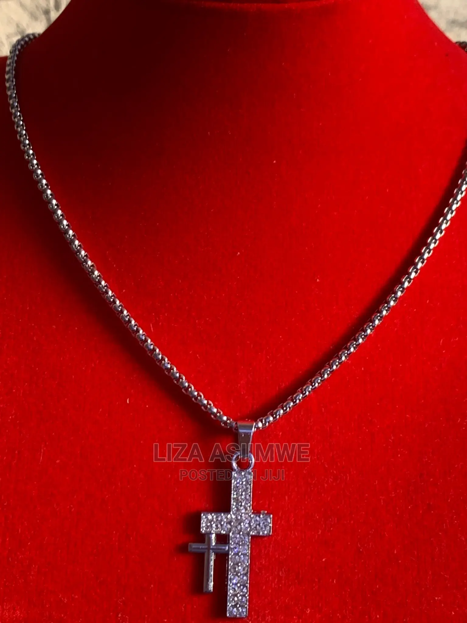 Men’S Simple Necklaces Available