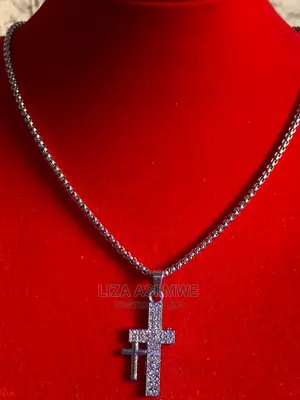 Men’S Simple Necklaces Available