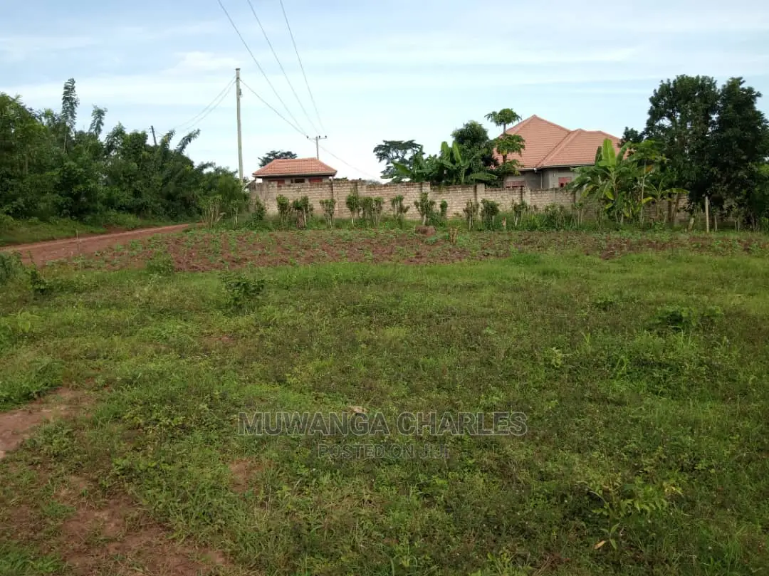 Plot's Available for Sale at Gayaza Namaina