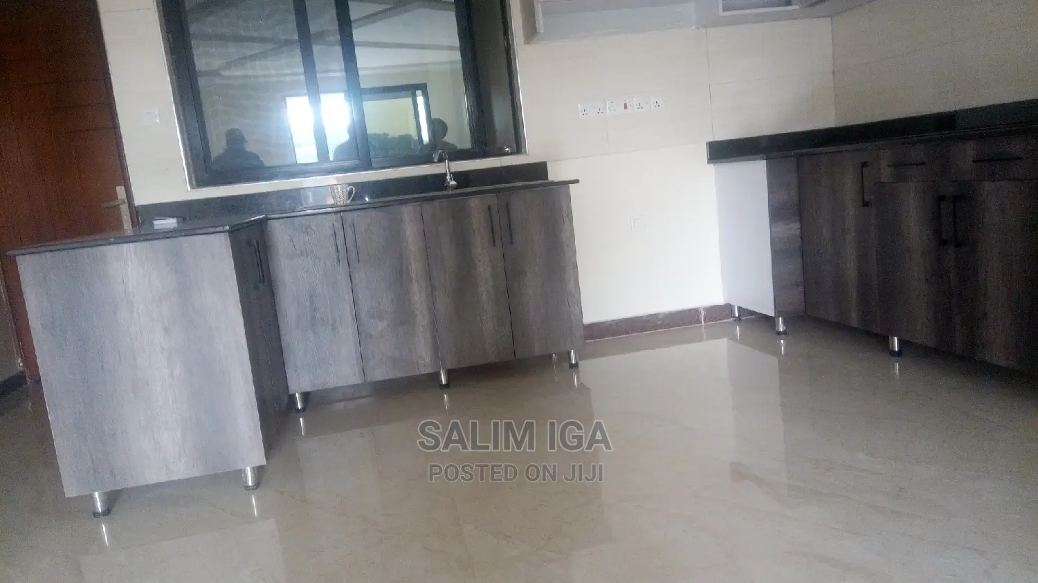2bdrm Block of Flats in Kololo Property, Central Division for Rent