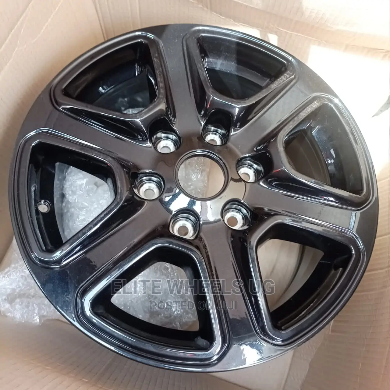 Ford Everest Size 17 Sport Rims in Central Division Vehicle Parts