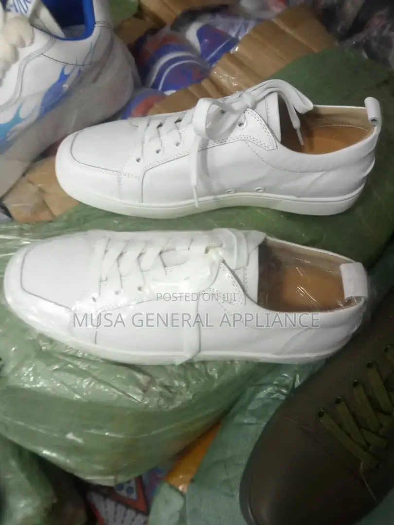 White Sneaker Shoes