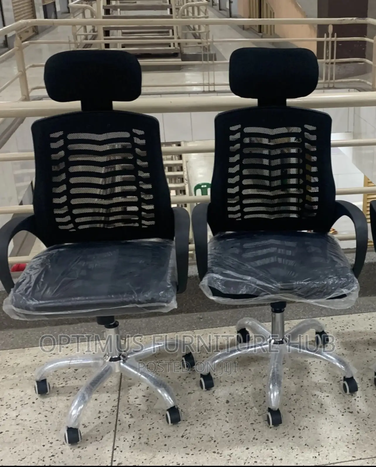 Office Chair (Headrest)