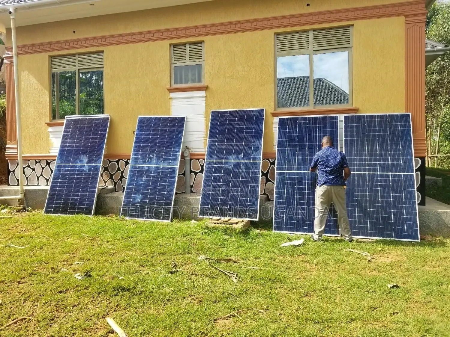 Solar Panels 550w