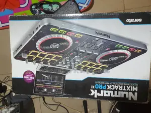 Numark PRO 2 DJ Controller