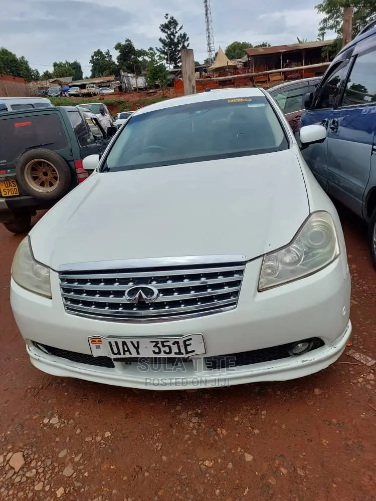 Nissan Fuga 2006 White
