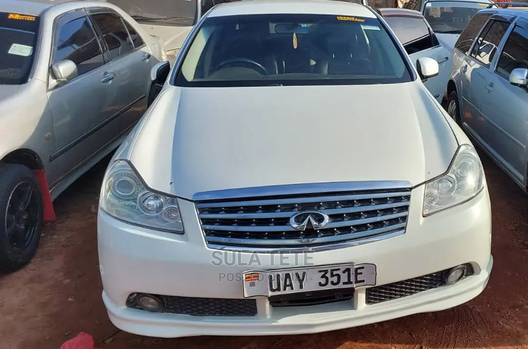 Nissan Fuga 2006 White